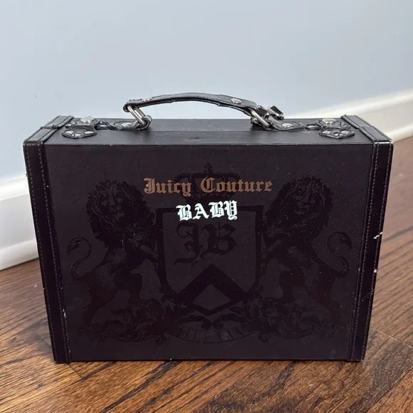 NIB Juicy Couture 3 Piece Set - Coveralls/Hat/Booties Gift Set - Picture 12 of 12